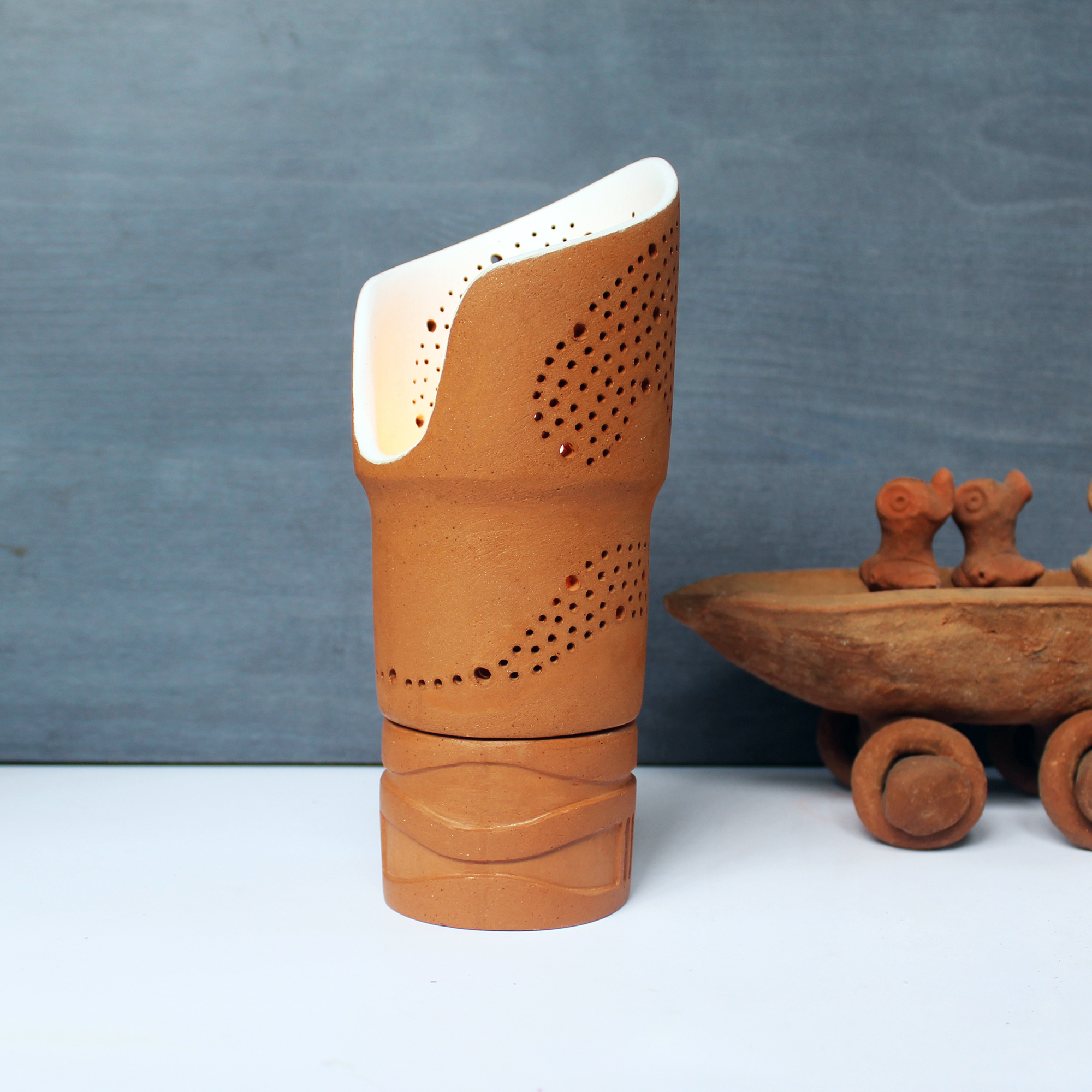 Lily | CraftLipi